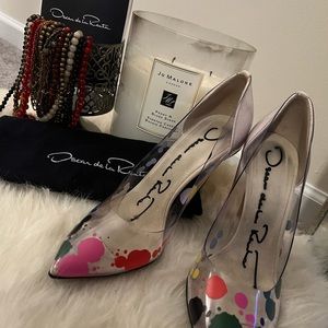 Oscar de la Renta mariacarla pump